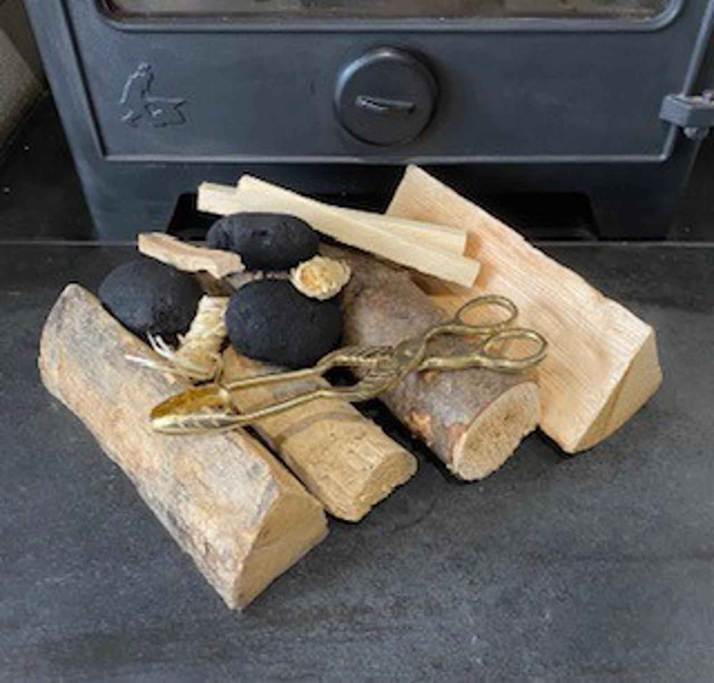 Brass Coal Tongs 26.5cm – Fireplace Tool for Log Burner & Open Fire
